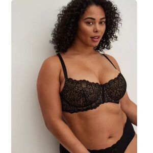 Torrid Balconette Unlined Floral Lace Plunge Bra Black 44D